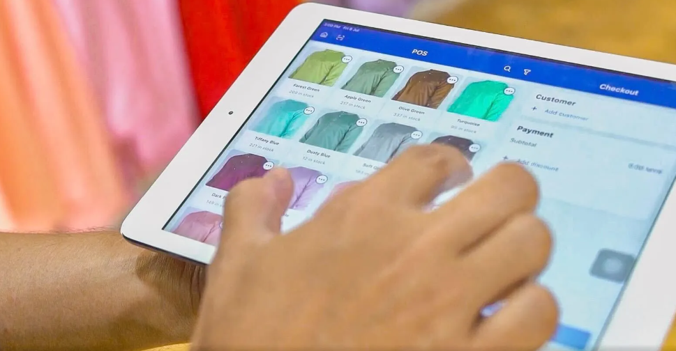 EasyStore Personalization and Data-Driven Growth
