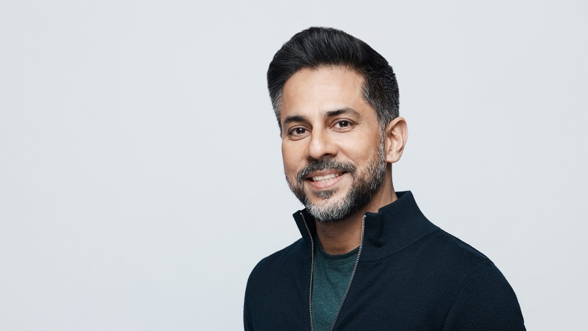 EasyStore Vishen Lakhiani