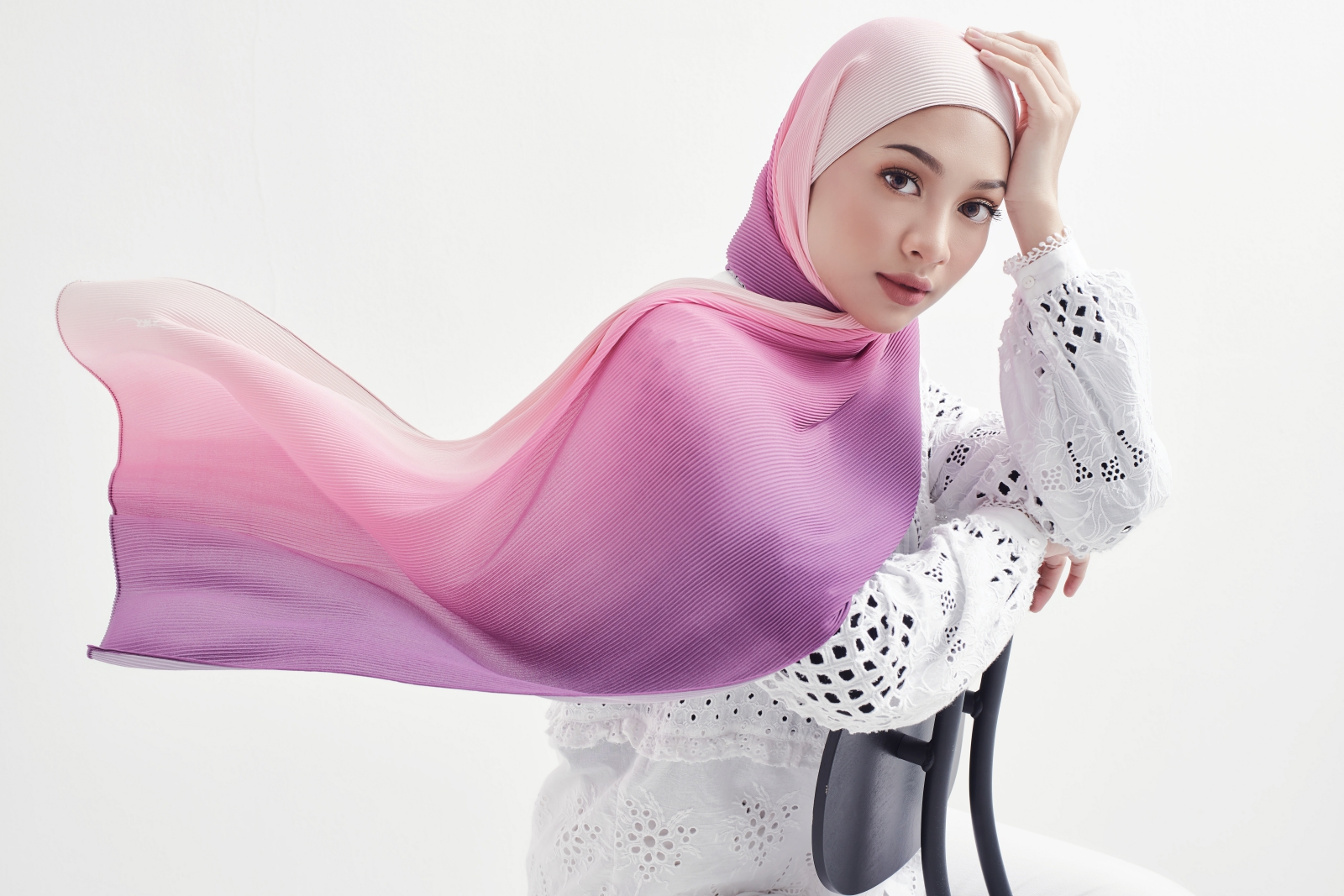 The Unique Voice Behind Muslimah Fashion | EasyStore
