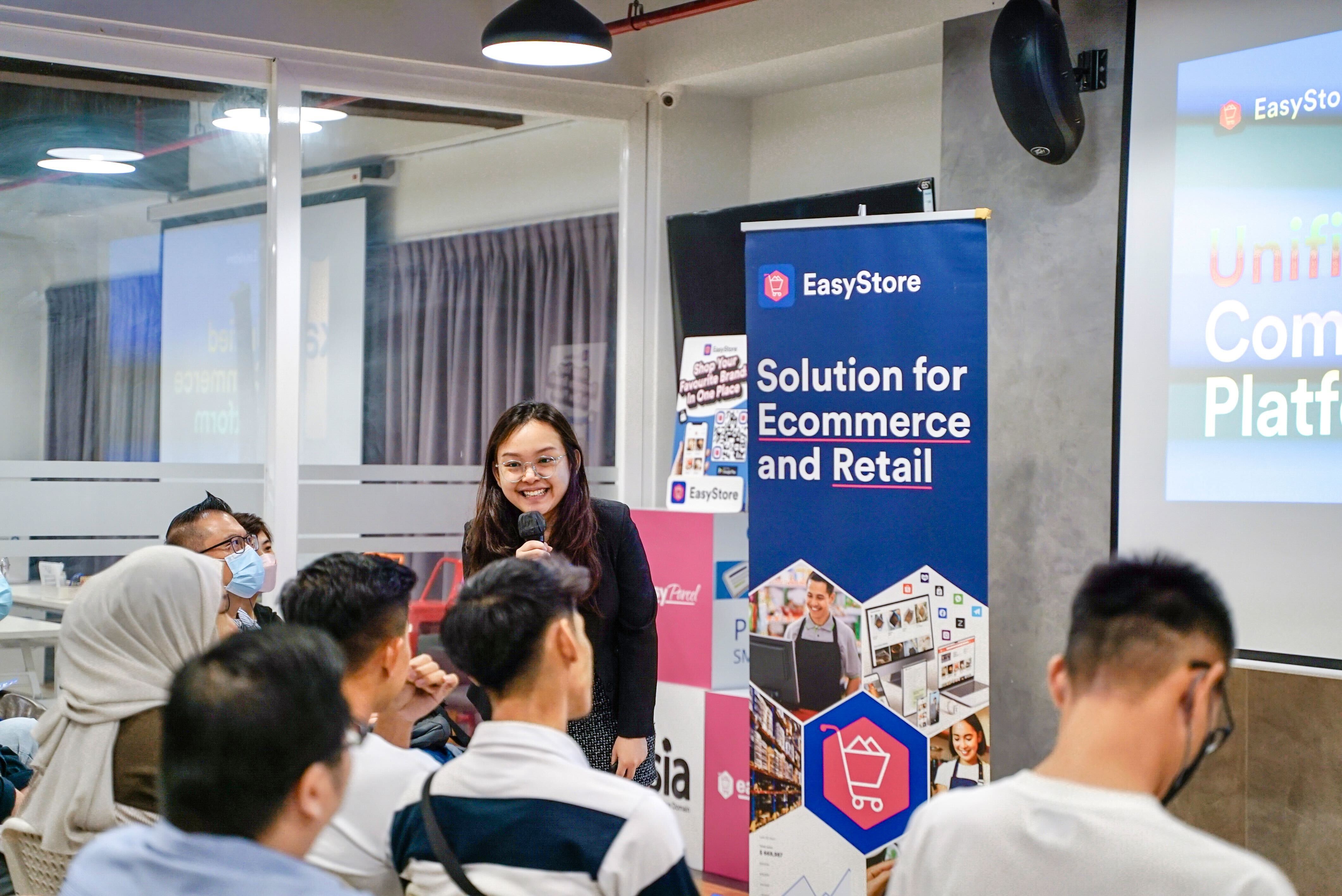 About Commerce Tour | EasyStore