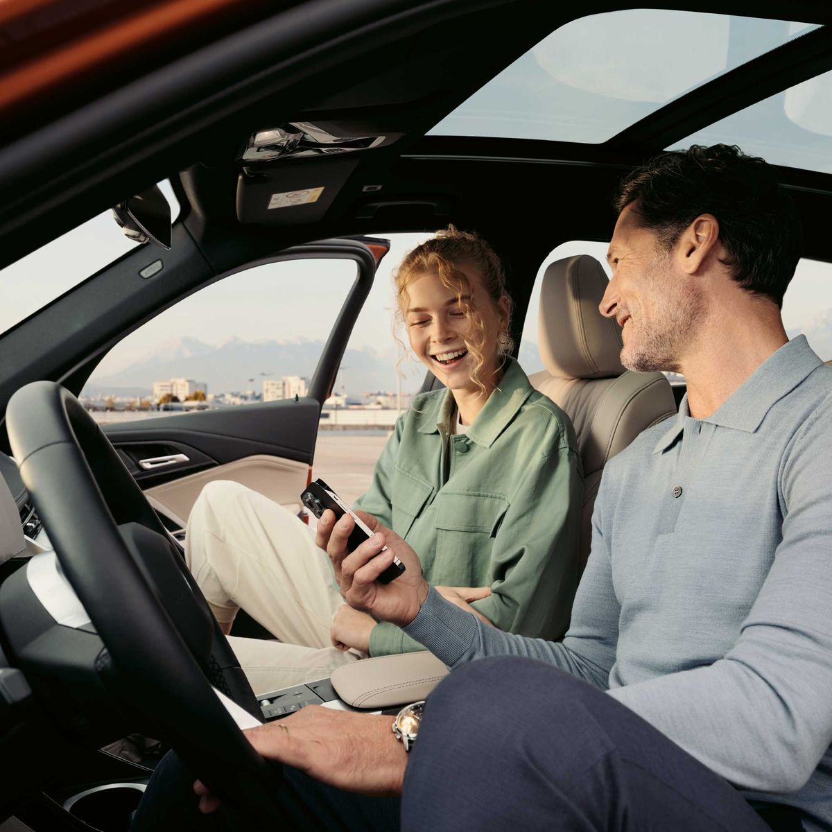 Engage customers the way &lt;br class=&#039;show-desktop&#039;&gt; they feel connected | EasyStore